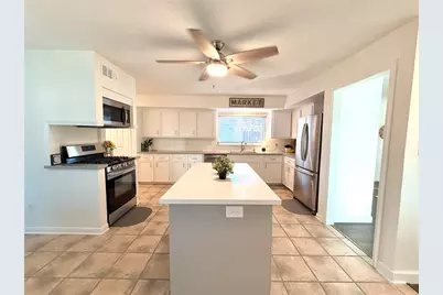 7215 Creek Crest Drive, Houston, TX 77095 - Photo 13