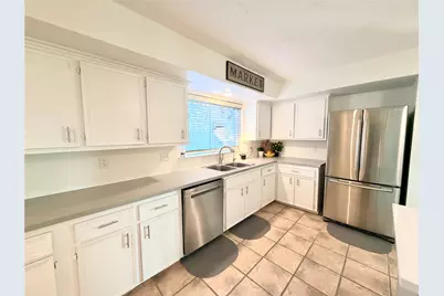 7215 Creek Crest Drive, Houston, TX 77095 - Photo 13
