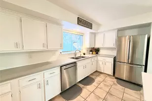 7215 Creek Crest Dr, Houston, TX 77095 - Photo 13