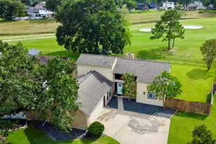 7215 Creek Crest Dr, Houston, TX 77095 - Photo 3