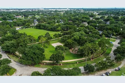 7215 Creek Crest Drive, Houston, TX 77095 - Photo 47