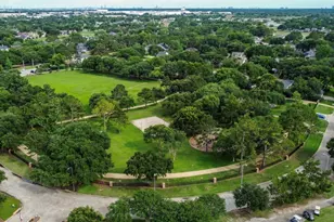 7215 Creek Crest Dr, Houston, TX 77095 - Photo 47