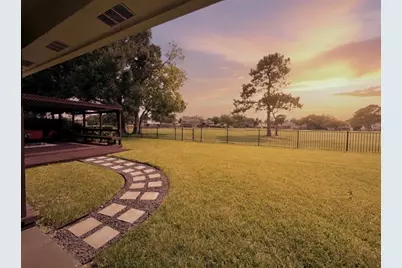 7215 Creek Crest Drive, Houston, TX 77095 - Photo 47