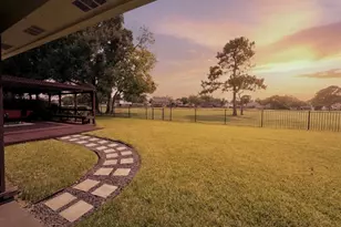 7215 Creek Crest Dr, Houston, TX 77095 - Photo 47