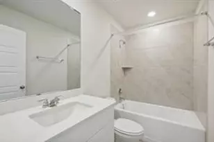 1913 Oregon White Oak Dr, Conroe, TX 77304 - Photo 7