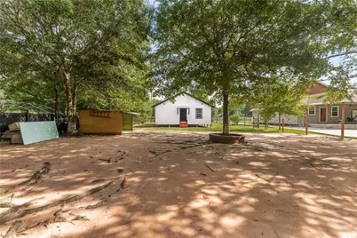 650 County Road 3404, Cleveland, TX 77327 - Photo 33