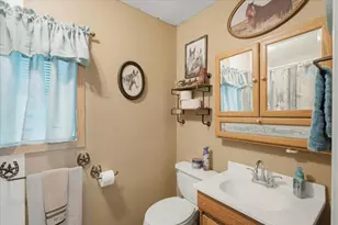 765 Norcross Rd, Wallis, TX 77485 - Photo 25