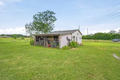 765 Norcross Road, Wallis, TX 77485 - Photo 31