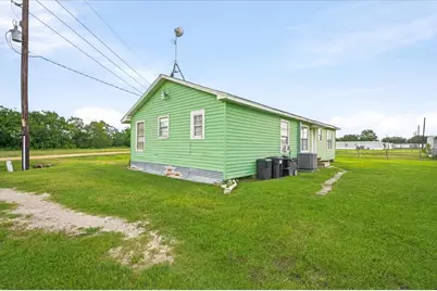 765 Norcross Road, Wallis, TX 77485 - Photo 5