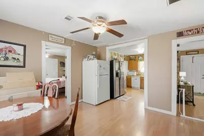 765 Norcross Road, Wallis, TX 77485 - Photo 9