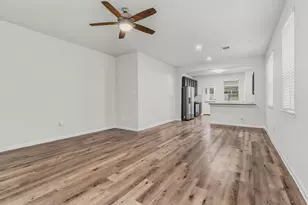 23658 Buttress Root Dr, Spring, TX 77373 - Photo 9