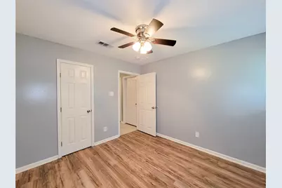 5846 Ettrick Drive, Houston, TX 77035 - Photo 21