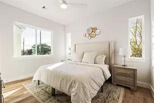 1702 Bringhurst St, Houston, TX 77020 - Photo 17