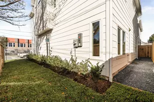 1702 Bringhurst St, Houston, TX 77020 - Photo 31