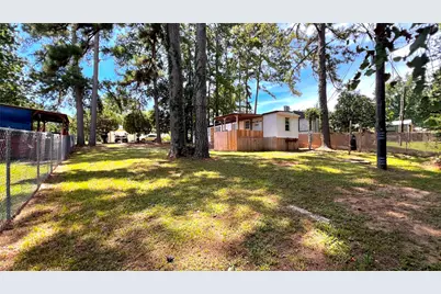 14419 W Lee Shore Drive, Willis, TX 77318 - Photo 21
