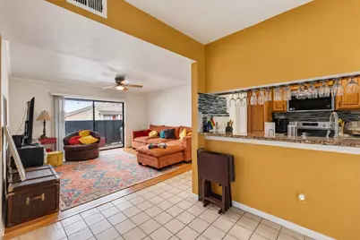 3015 Walnut Bend Lane #37, Houston, TX 77042 - Photo 3