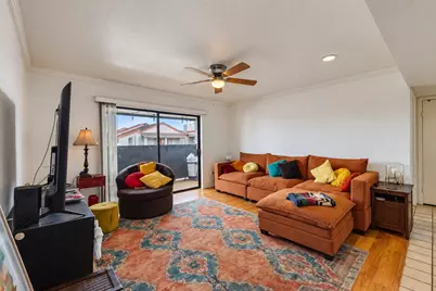 3015 Walnut Bend Lane #37, Houston, TX 77042 - Photo 5