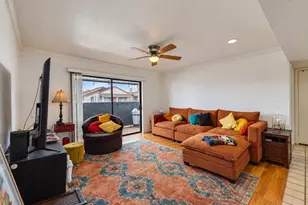 3015 Walnut Bend Ln, Houston, TX 77042 - Photo 5