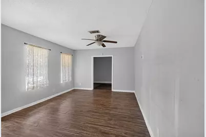 11407 Duane Street, Houston, TX 77047 - Photo 3