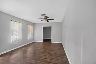 11407 Duane St, Houston, TX 77047 - Photo 3