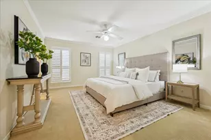 701 Bering Dr, Houston, TX 77057 - Photo 15