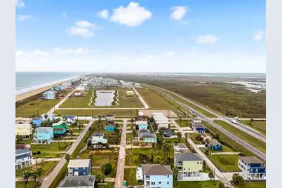 11207 Schwartz Drive, Galveston, TX 77554 - Photo 3