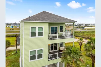 11207 Schwartz Drive, Galveston, TX 77554 - Photo 1