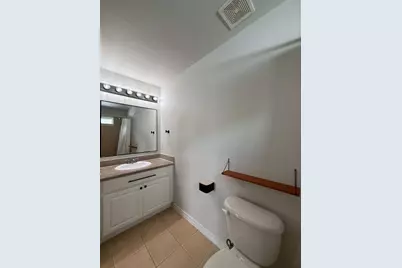 9623 Elmview Place #1, Houston, TX 77080 - Photo 17