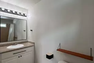 9623 Elmview Pl, Houston, TX 77080 - Photo 17