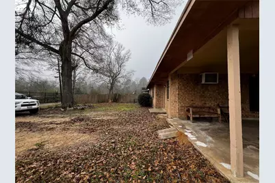 129 E John Street, Centerville, TX 75833 - Photo 3