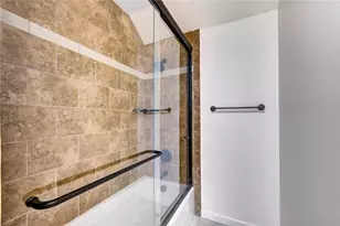 4615 Laurel St, Bellaire, TX 77401 - Photo 31