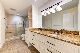 4615 Laurel St, Bellaire, TX 77401 - Photo 35