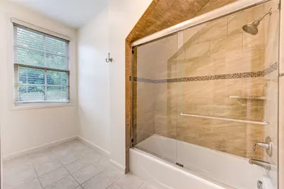 4615 Laurel Street, Bellaire, TX 77401 - Photo 39