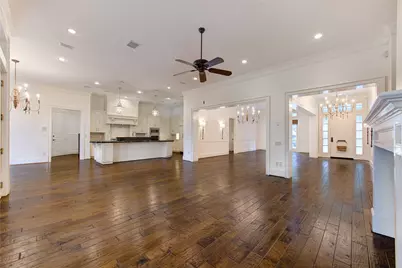 4615 Laurel Street, Bellaire, TX 77401 - Photo 7
