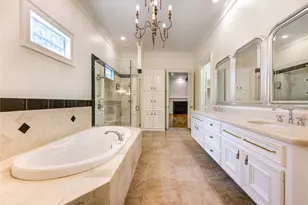 4615 Laurel St, Bellaire, TX 77401 - Photo 13