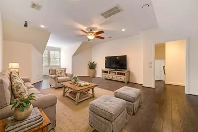 4615 Laurel Street, Bellaire, TX 77401 - Photo 27