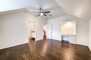 4615 Laurel St, Bellaire, TX 77401 - Photo 37