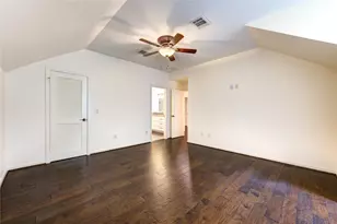 4615 Laurel St, Bellaire, TX 77401 - Photo 35