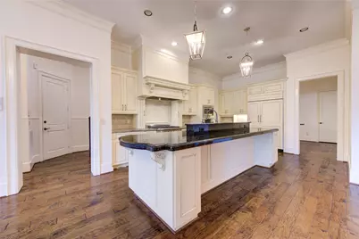4615 Laurel Street, Bellaire, TX 77401 - Photo 15