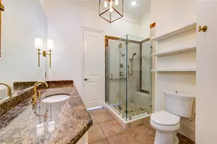 4615 Laurel St, Bellaire, TX 77401 - Photo 27