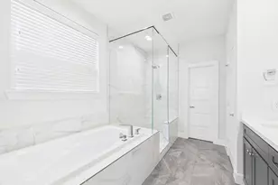 2761 Clinton Dr, Houston, TX 77020 - Photo 21
