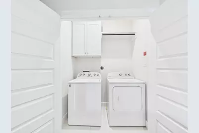 2761 Clinton Drive, Houston, TX 77020 - Photo 31