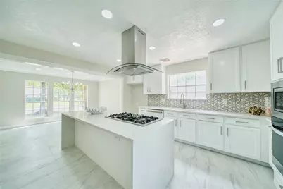 619 Green Belt Drive, Sugar Land, TX 77498 - Photo 13