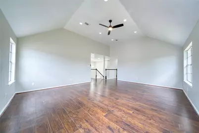 619 Green Belt Drive, Sugar Land, TX 77498 - Photo 23