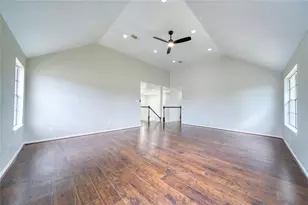 619 Green Belt Dr, Sugar Land, TX 77498 - Photo 23