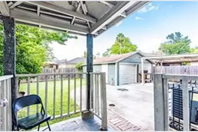 231 Cody Street, Houston, TX 77009 - Photo 19