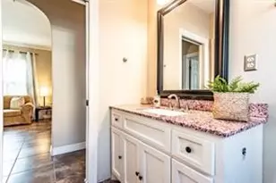 231 Cody St, Houston, TX 77009 - Photo 25