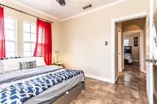 231 Cody St, Houston, TX 77009 - Photo 9