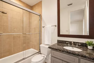 1102 Sherwood Run, Houston, TX 77043 - Photo 23