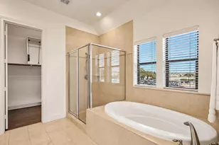 1102 Sherwood Run, Houston, TX 77043 - Photo 17